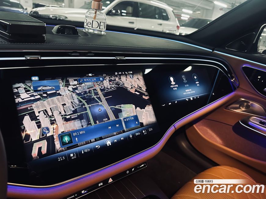 Mercedes-Benz E-Class 2024