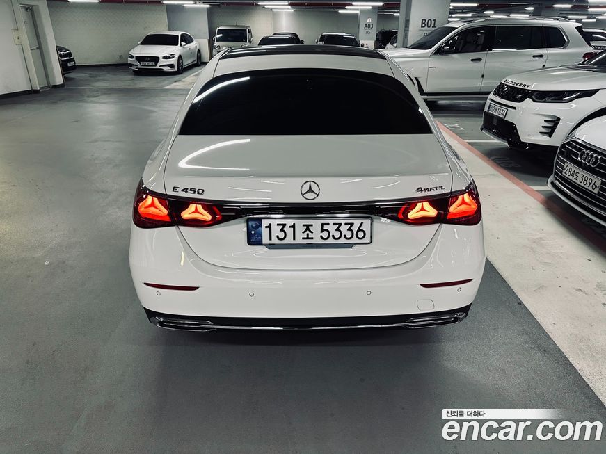 Mercedes-Benz E-Class 2024