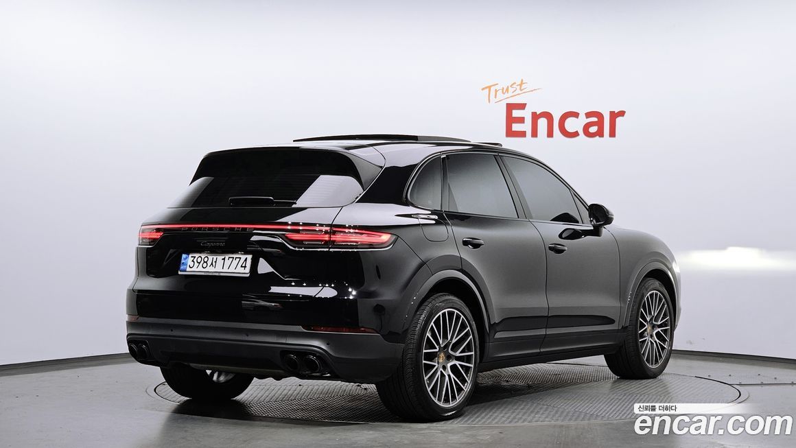 Porsche Cayenne 2022