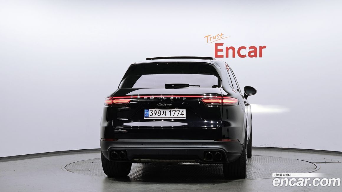 Porsche Cayenne 2022