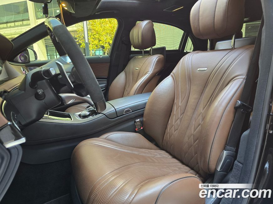 Mercedes-Benz S-Class 2020