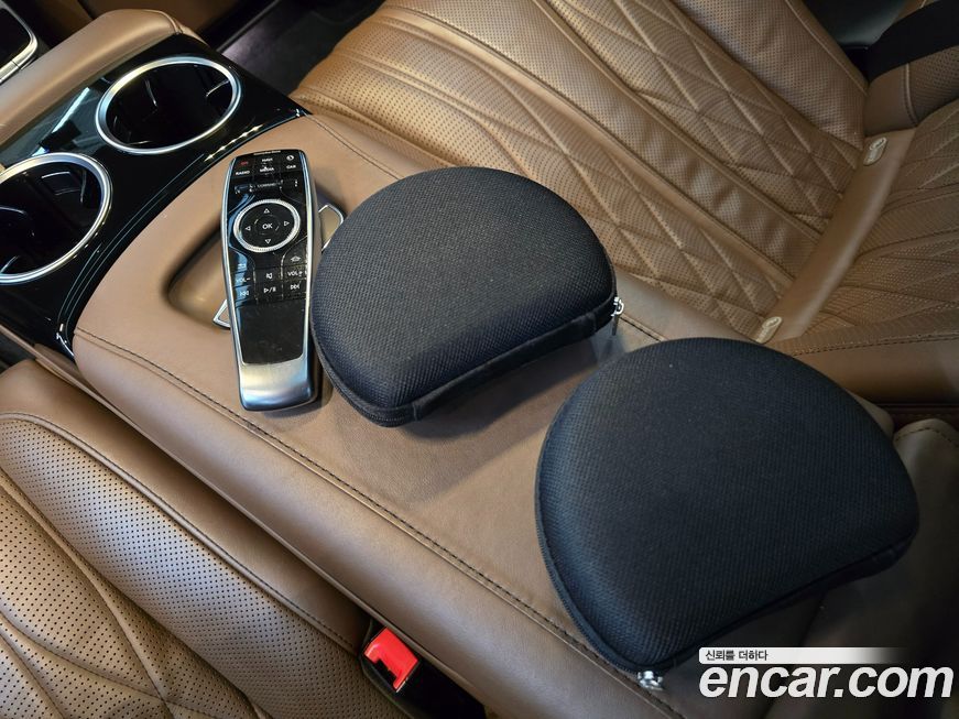 Mercedes-Benz S-Class 2020