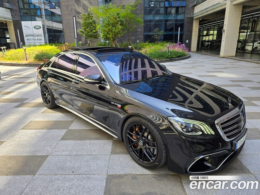 Mercedes-Benz S-Class 2020