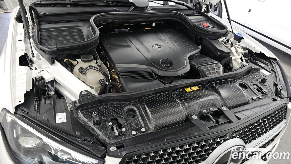 Mercedes-Benz GLE-Class 2025