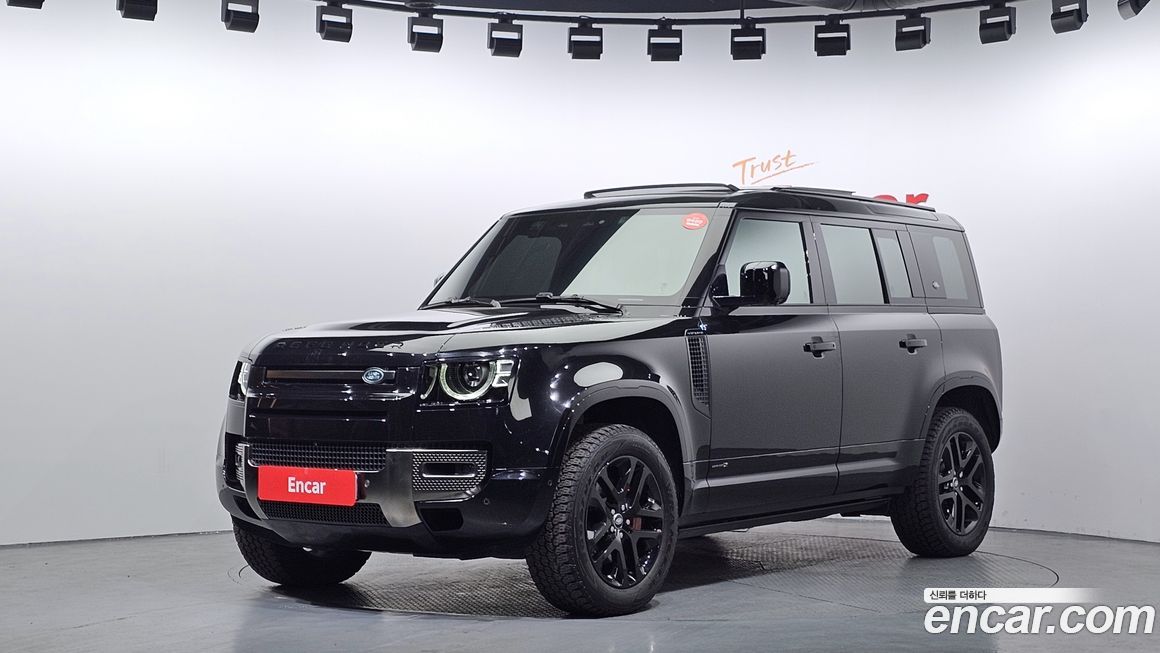 Land Rover Defender 2023