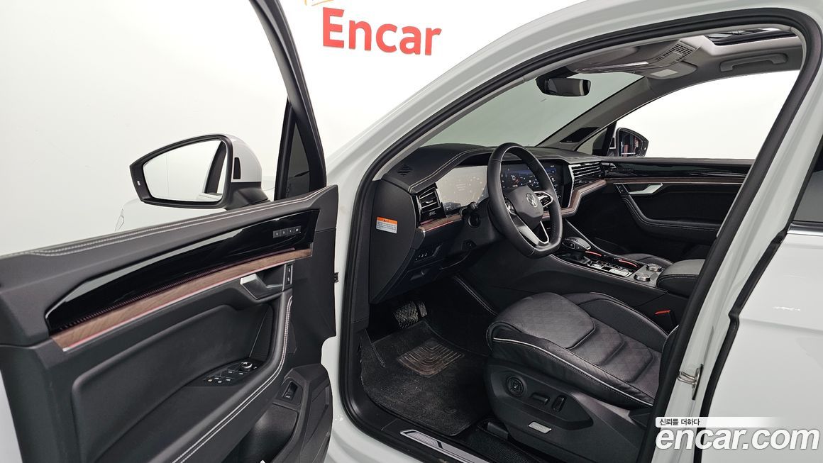 Volkswagen Touareg 2024