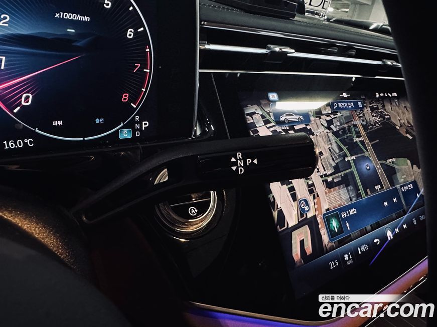 Mercedes-Benz E-Class 2024