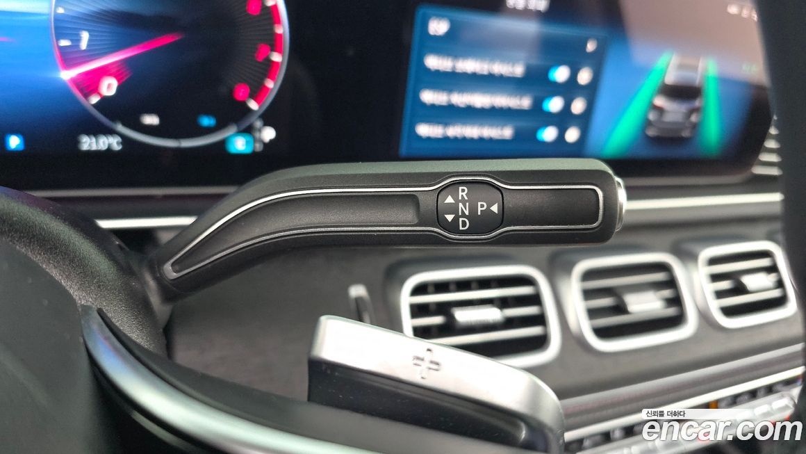 Mercedes-Benz GLE-Class 2024