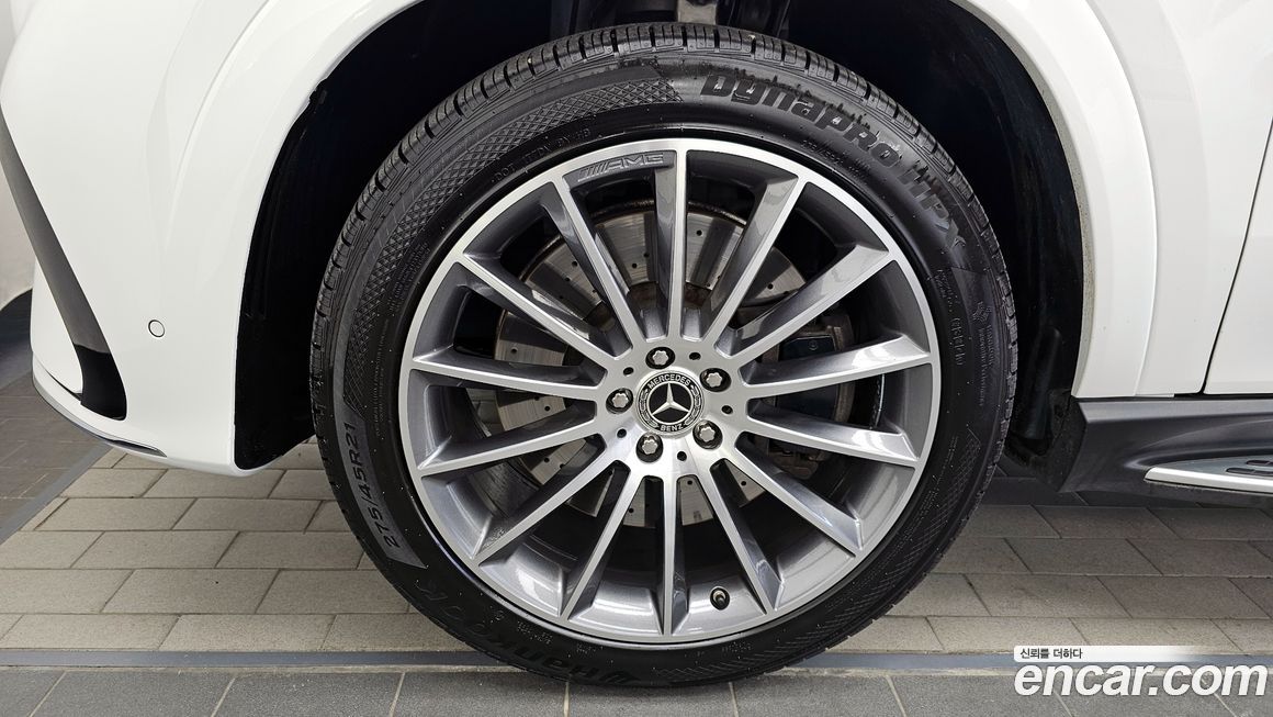 Mercedes-Benz GLE-Class 2025