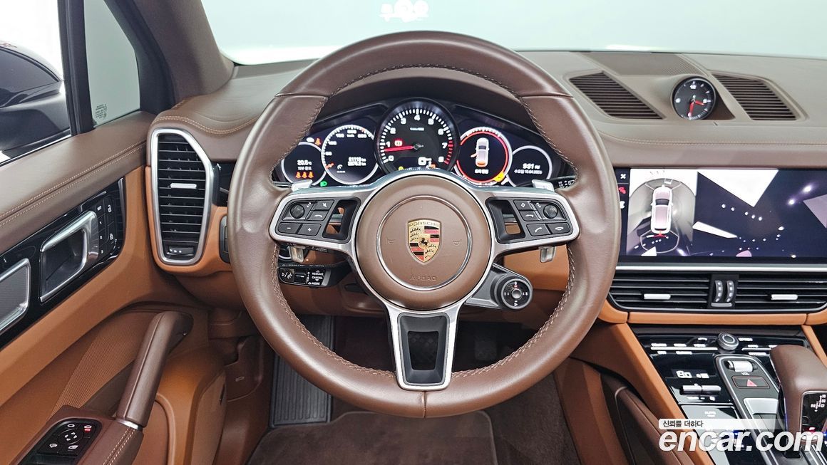 Porsche Cayenne 2022