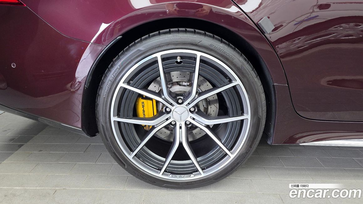 Mercedes-Benz AMG GT 2022