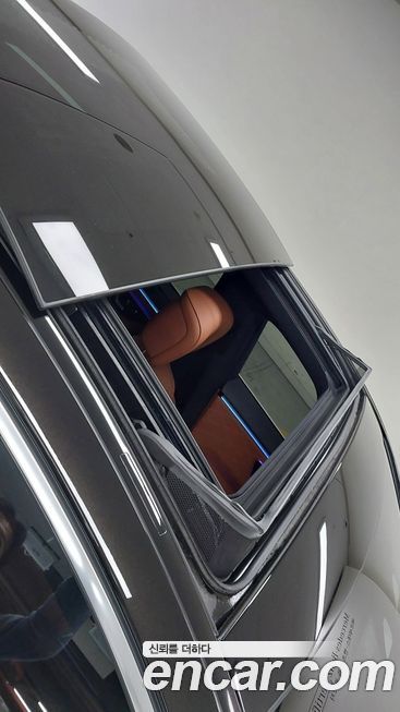 Mercedes-Benz S-Class 2021