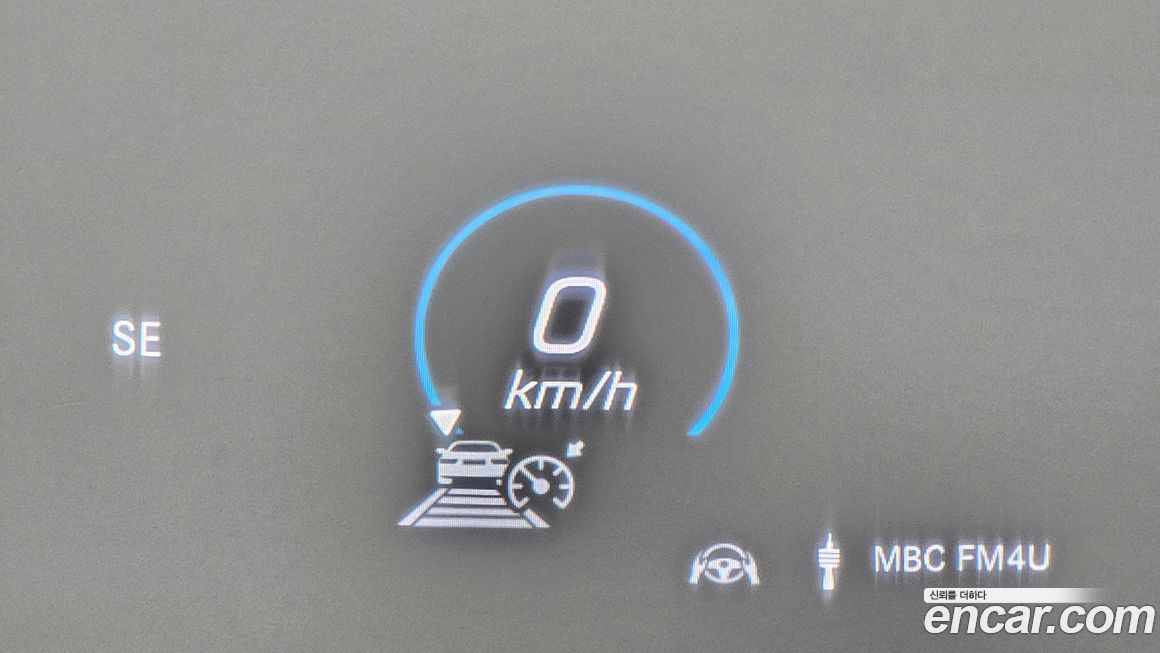 Mercedes-Benz GLS-Class 2023