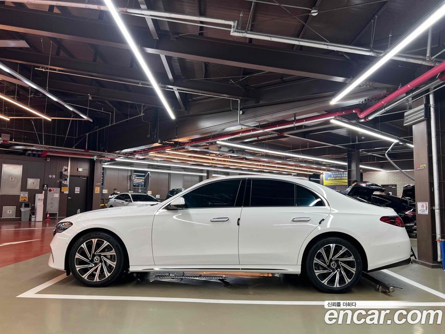 Mercedes-Benz E-Class 2026