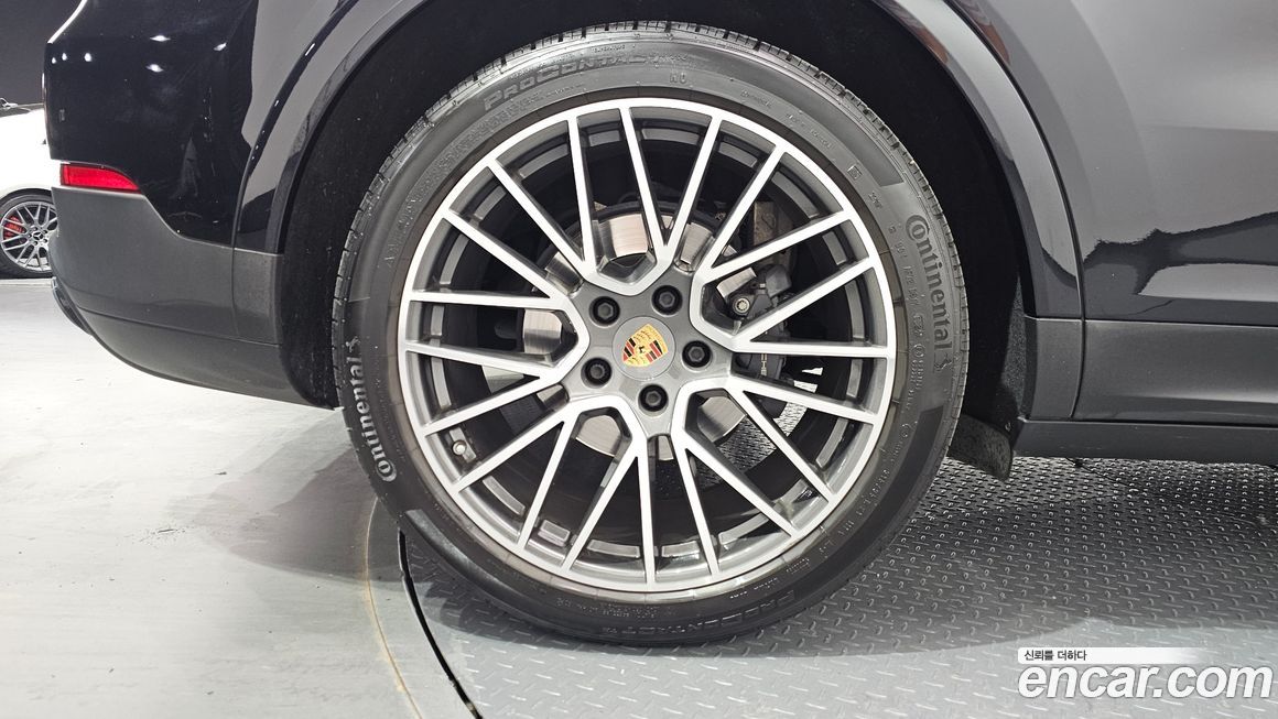 Porsche Cayenne 2022