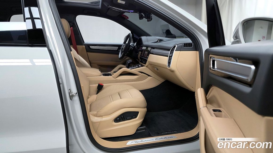 Porsche Cayenne 2022