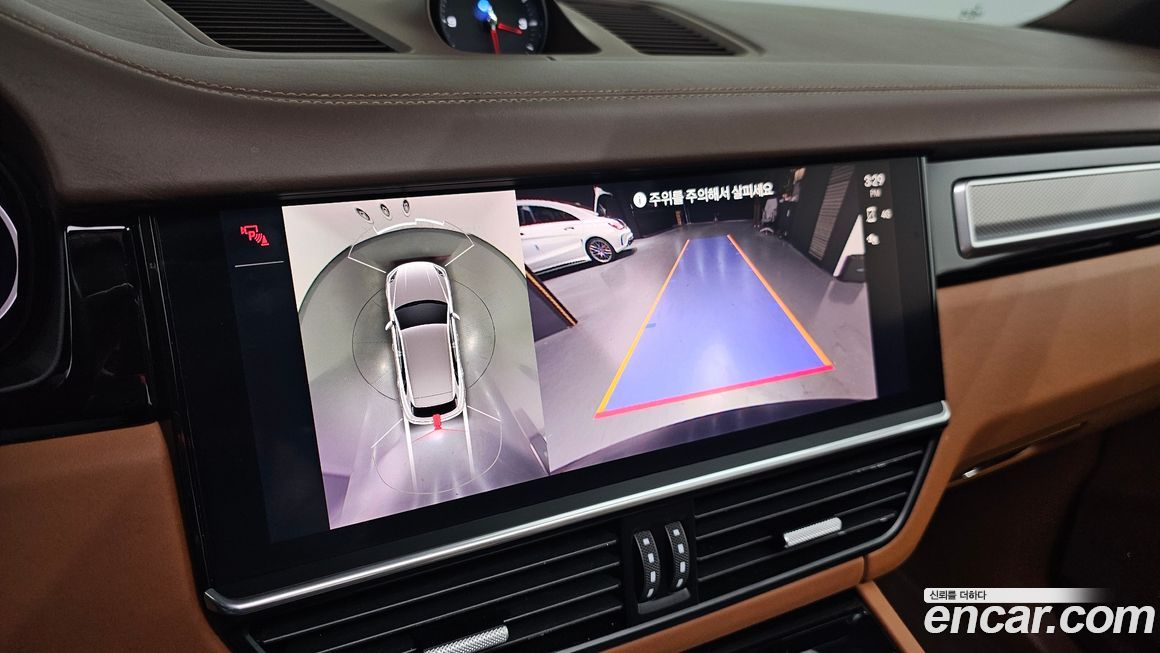 Porsche Cayenne 2022