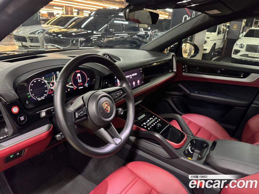 Porsche Cayenne 2024