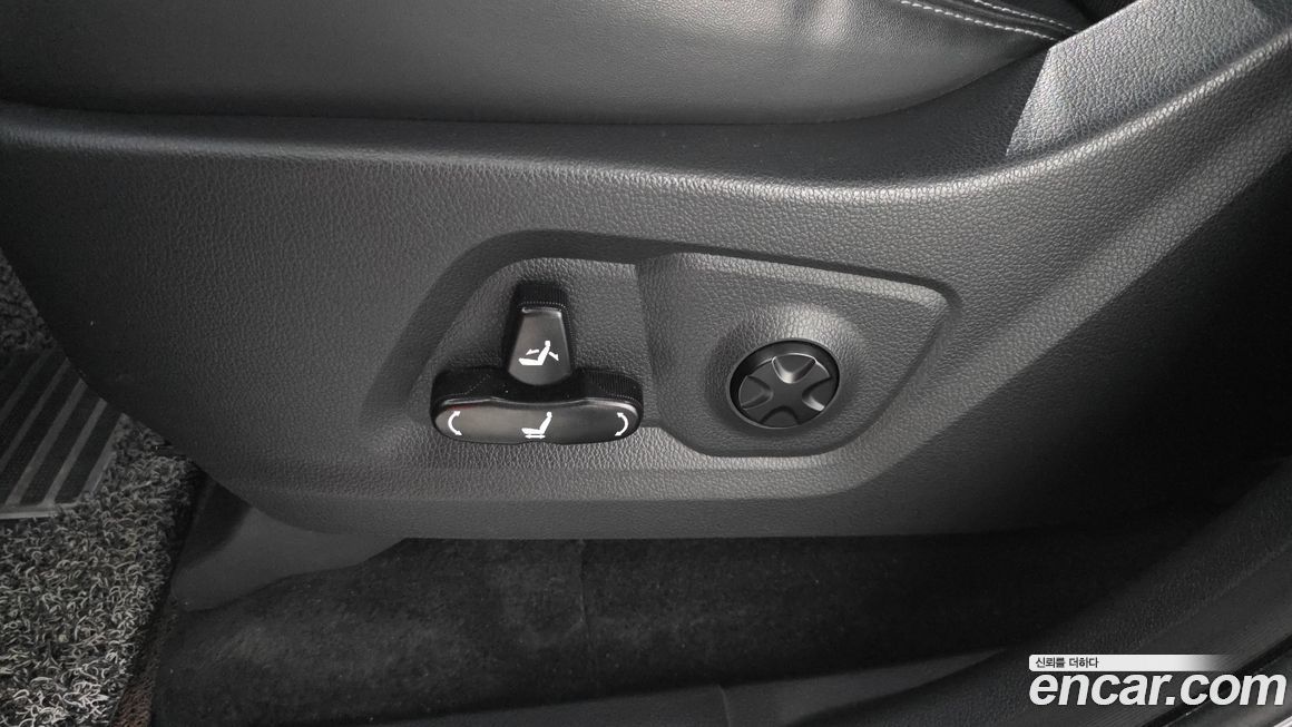 KG_Mobility_Ssangyong Rexton 2019