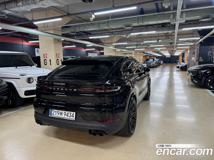 Porsche Cayenne 2024