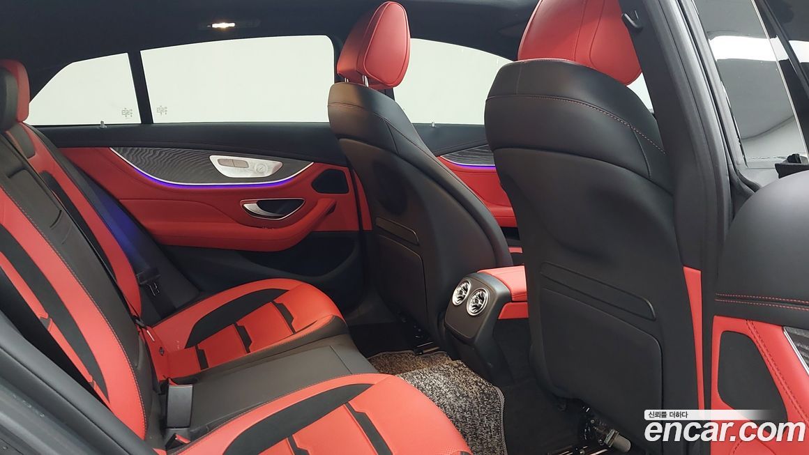 Mercedes-Benz AMG GT 2024