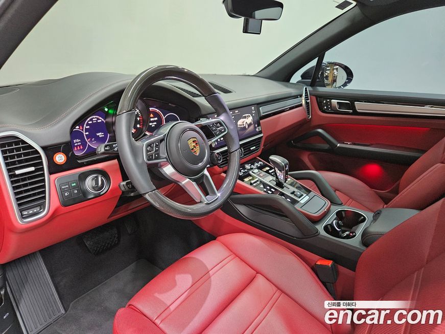 Porsche Cayenne 2022