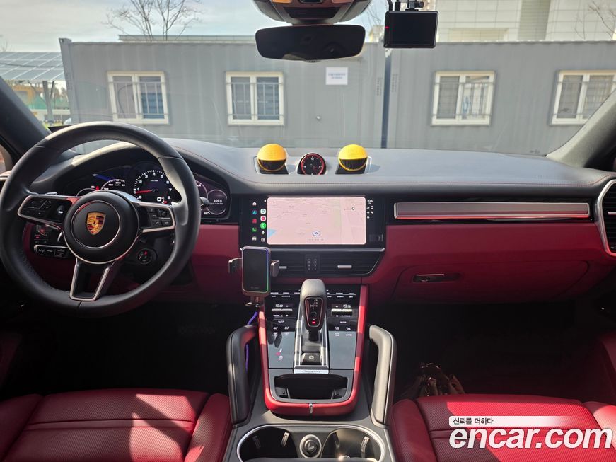 Porsche Cayenne 2023