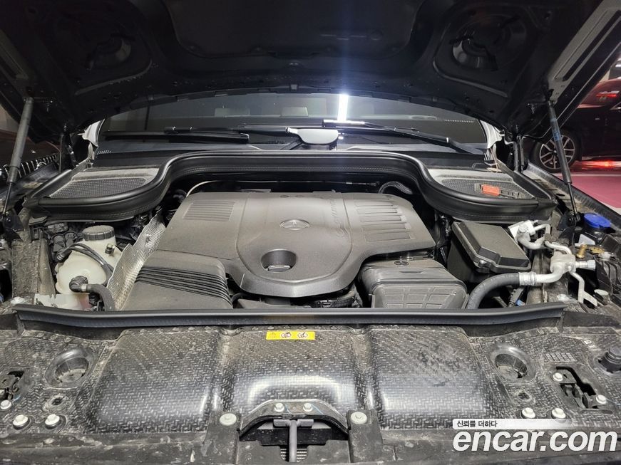 Mercedes-Benz GLE-Class 2025