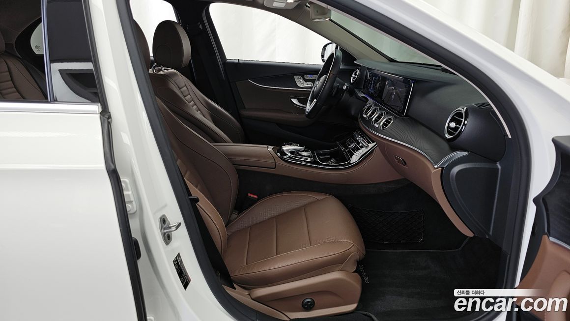 Mercedes-Benz E-Class 2020