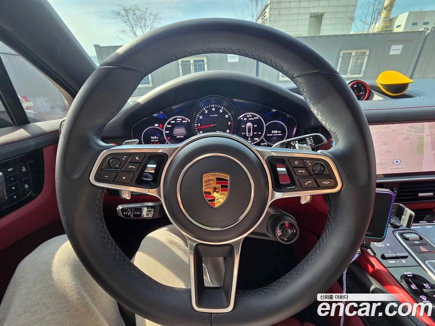 Porsche Cayenne 2023