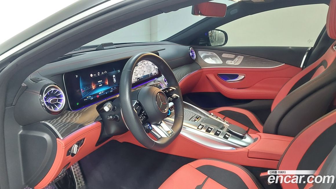 Mercedes-Benz AMG GT 2024