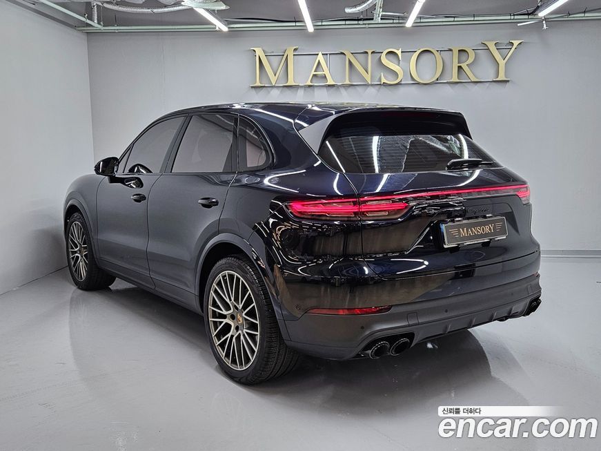 Porsche Cayenne 2022