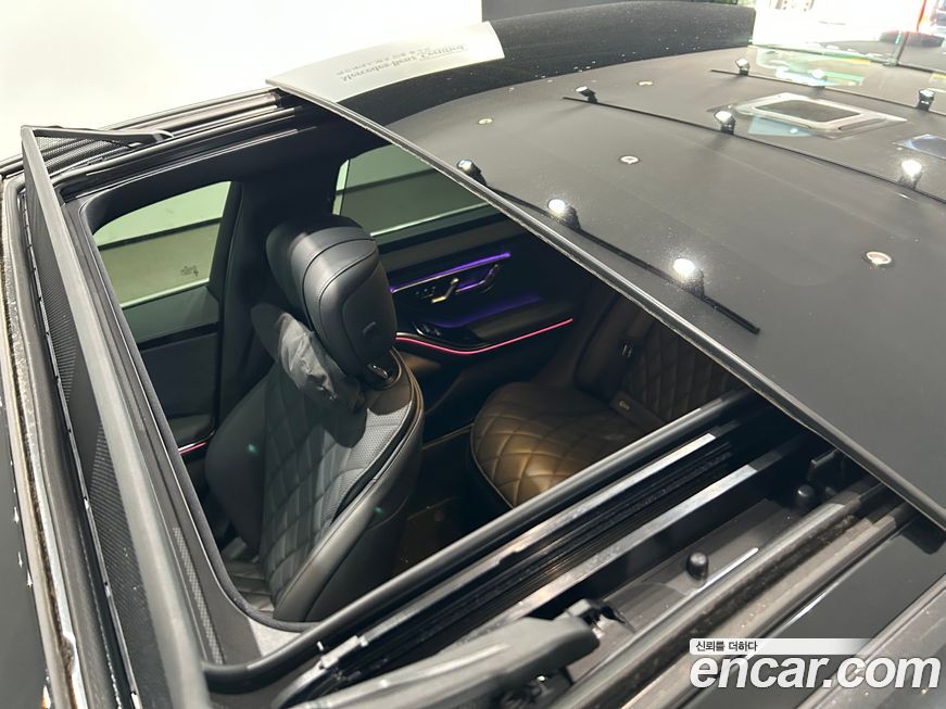 Mercedes-Benz S-Class 2025