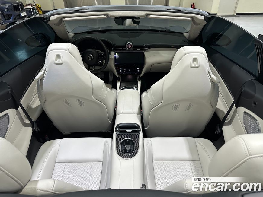 Maserati Gran Cabrio 2025