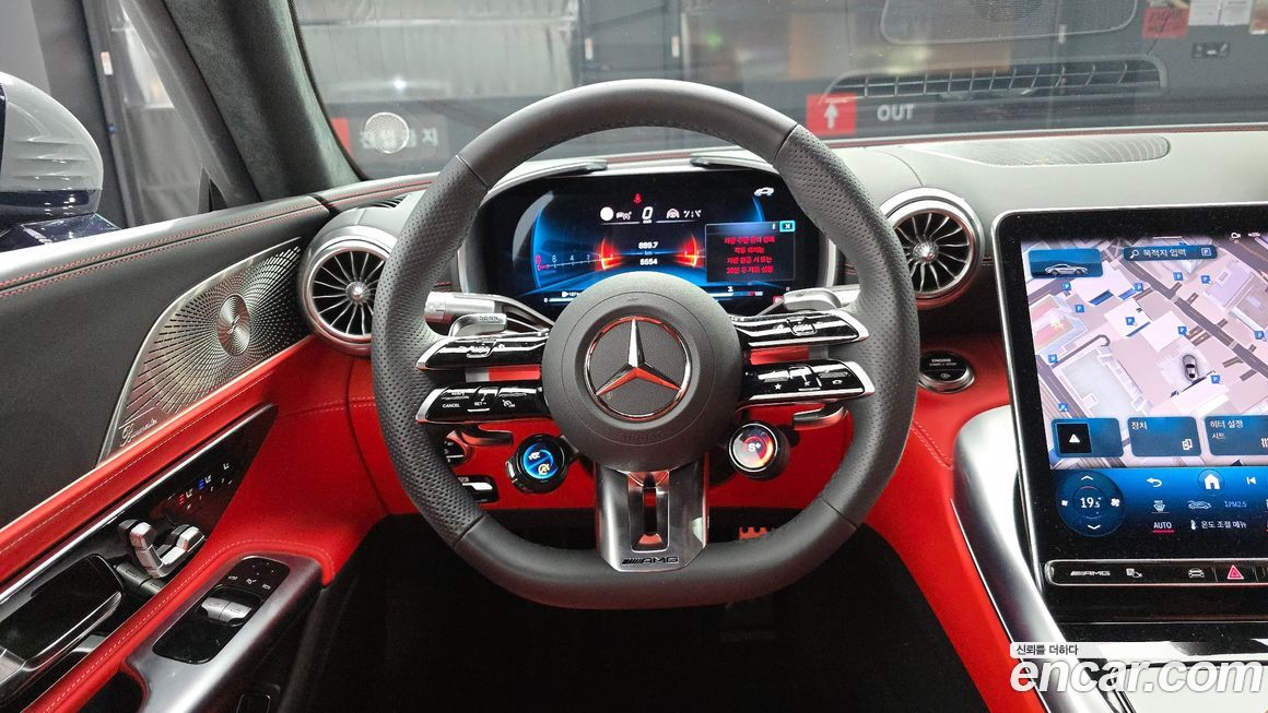 Mercedes-Benz AMG GT 2025