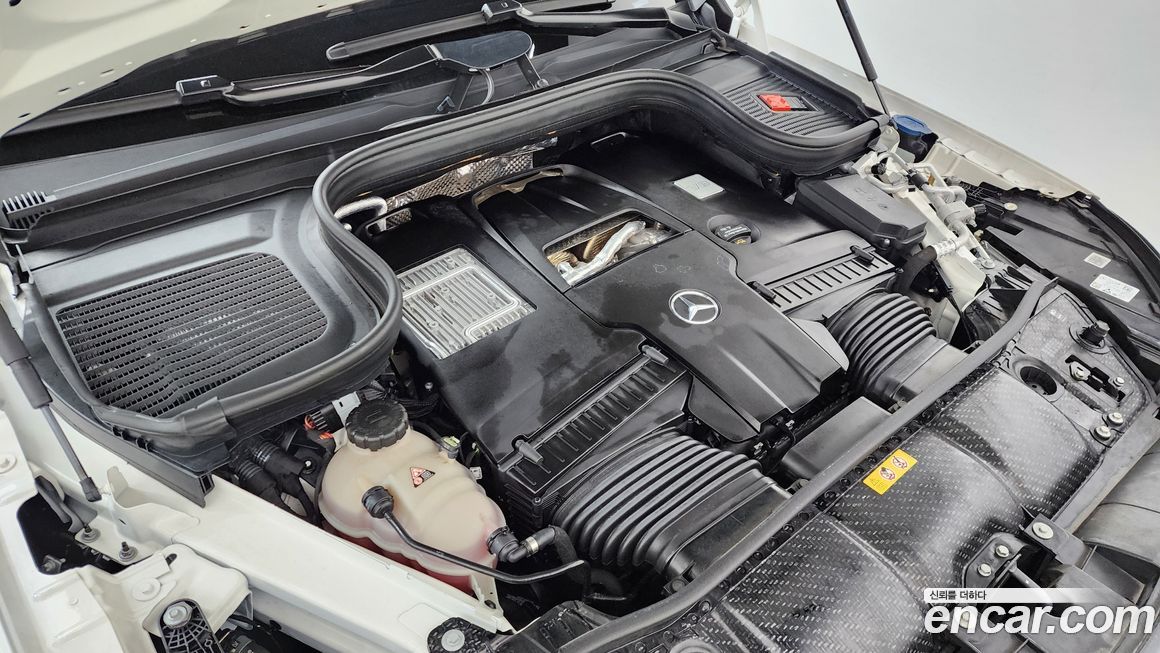 Mercedes-Benz GLS-Class 2024