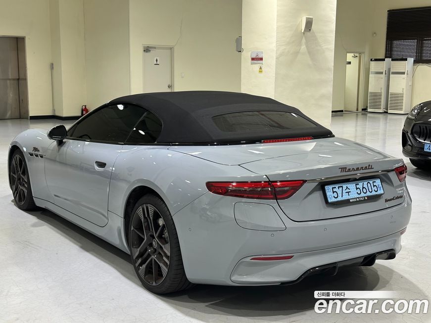 Maserati Gran Cabrio 2025