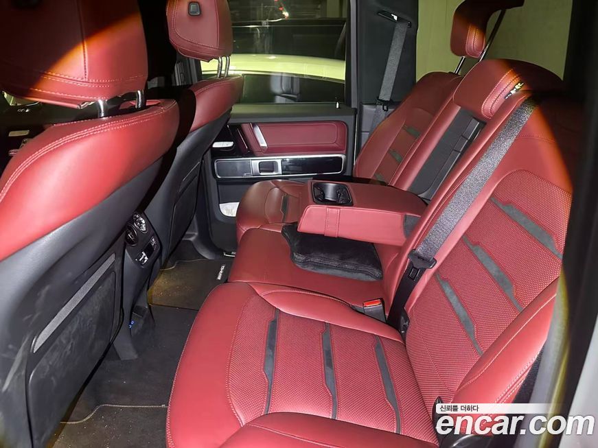 Mercedes-Benz G-Class 2025