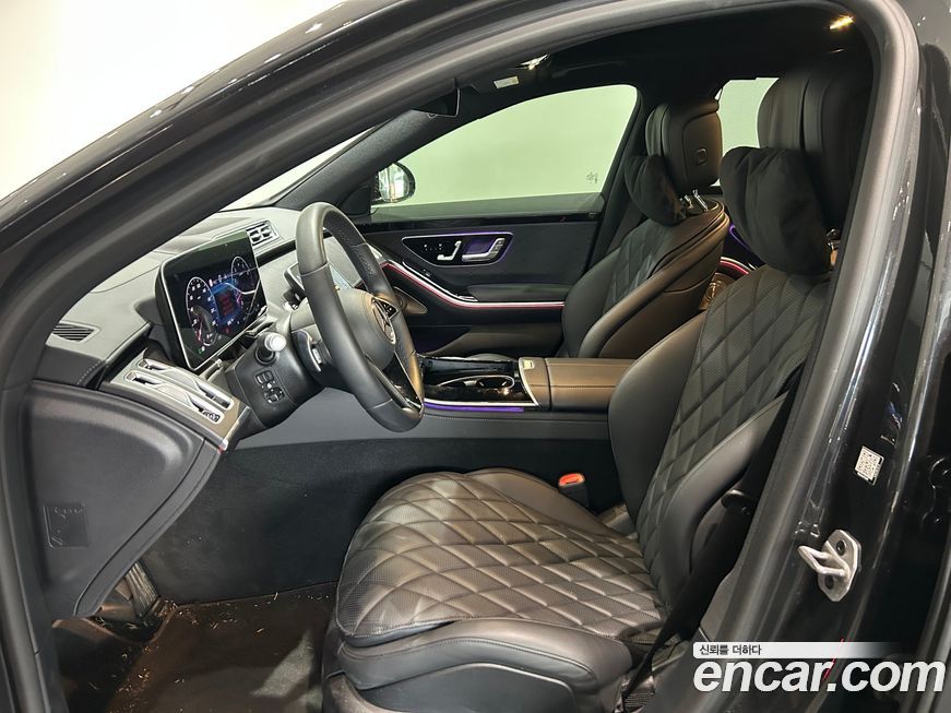 Mercedes-Benz S-Class 2025