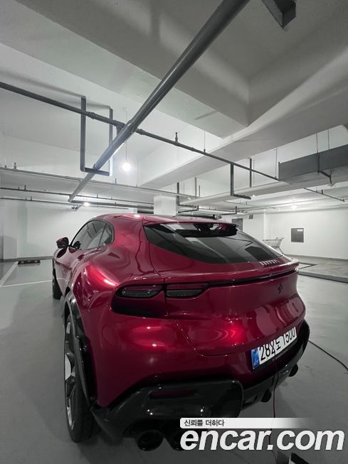 Ferrari Purosangue 2025