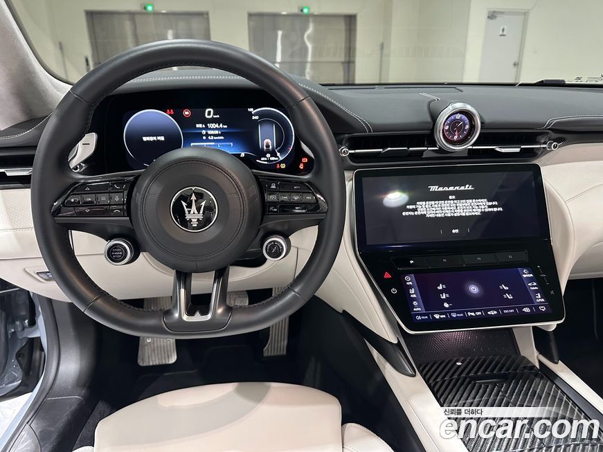 Maserati Gran Cabrio 2025