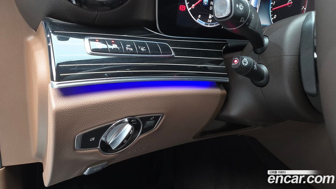 Mercedes-Benz E-Class 2020