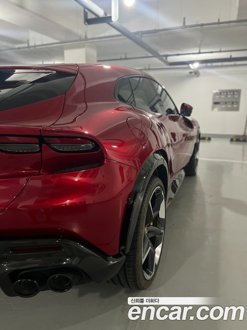Ferrari Purosangue 2025
