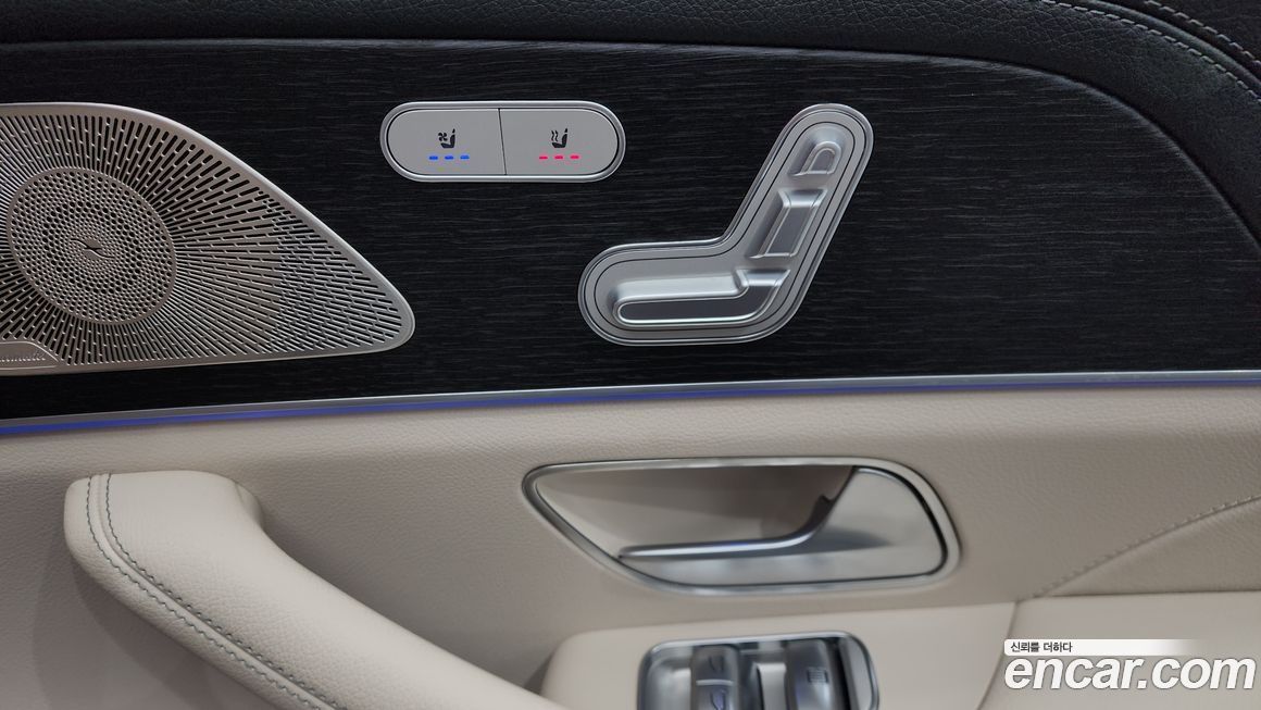 Mercedes-Benz GLS-Class 2024