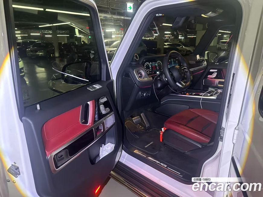 Mercedes-Benz G-Class 2025