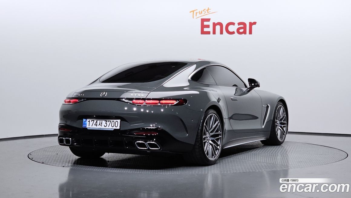 Mercedes-Benz AMG GT 2025