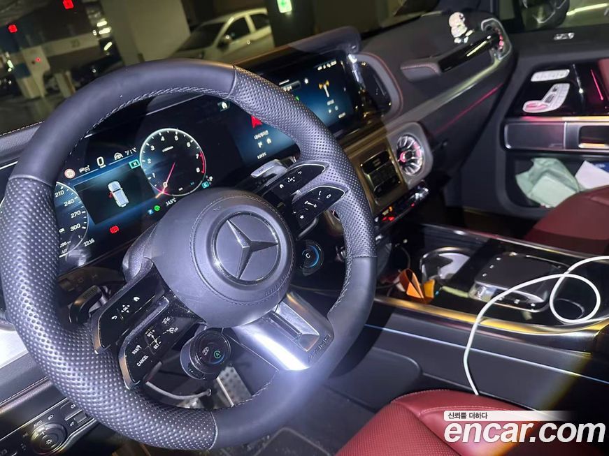 Mercedes-Benz G-Class 2025