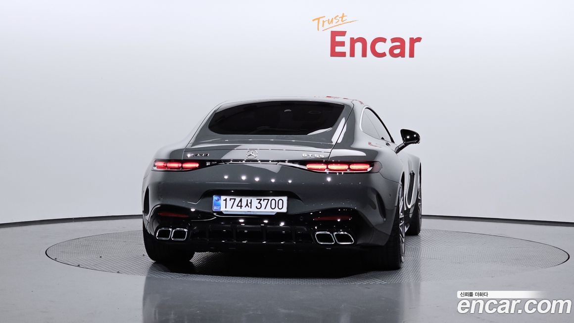 Mercedes-Benz AMG GT 2025