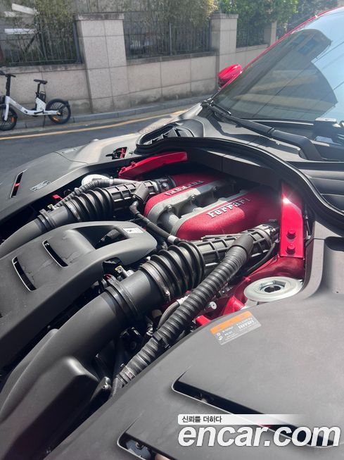 Ferrari Purosangue 2025