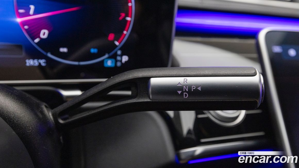 Mercedes-Benz S-Class 2022